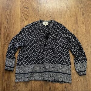 Sea New York Monochrome Star Pattern Top size 2 bohemian boho silk long sleeve